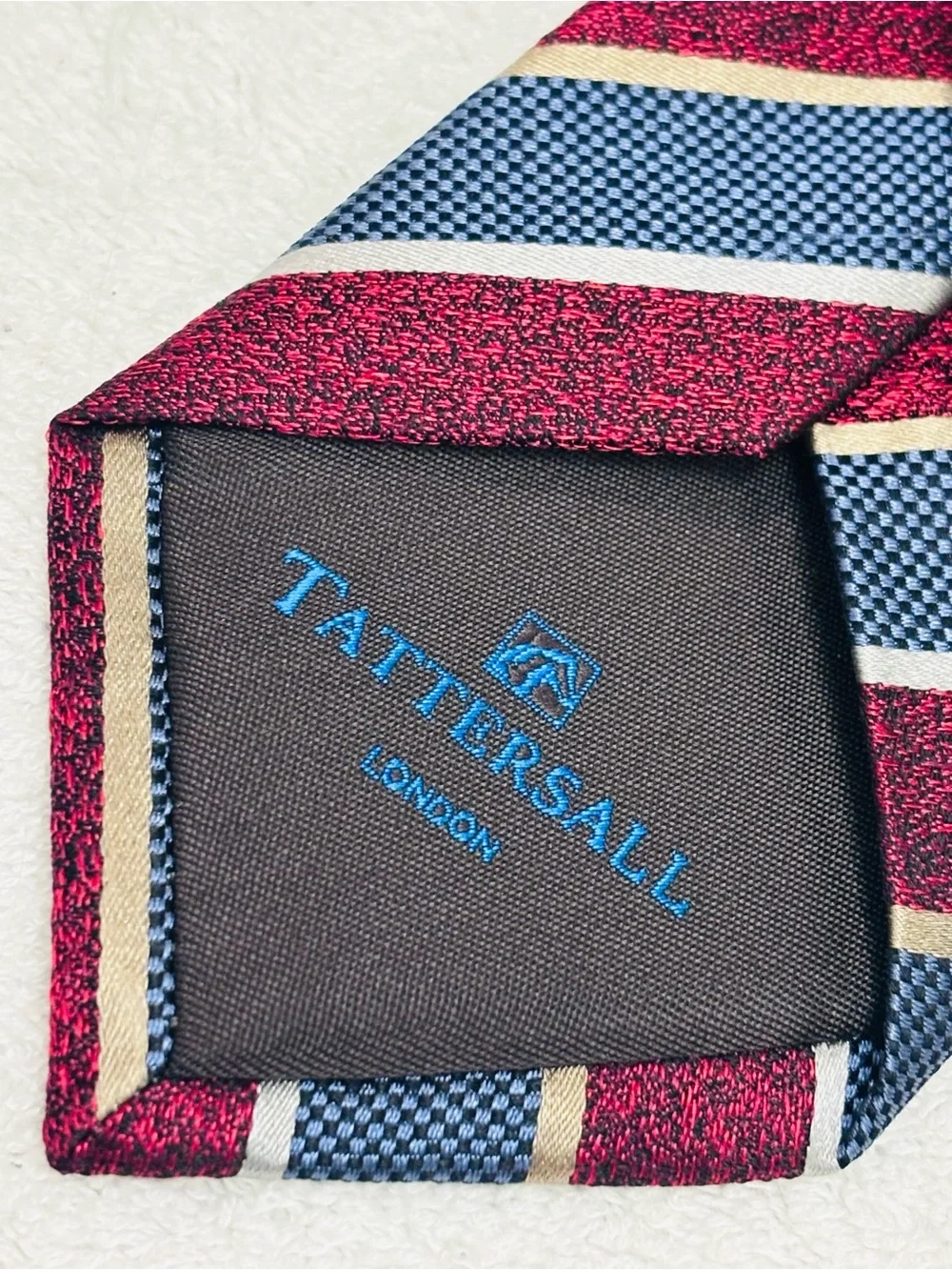 Brand New Stylish Tie By Tattersall of London - Tie Width Is 3 Inches